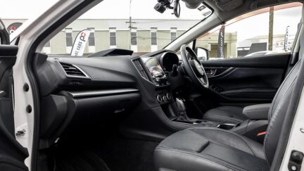 2017 Subaru Impreza Sports 2.0i Eyesight AWD Leather PKG image 349876