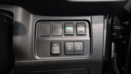 2017 Nissan Serena Hybrid Highway Star V-Selection image 348504