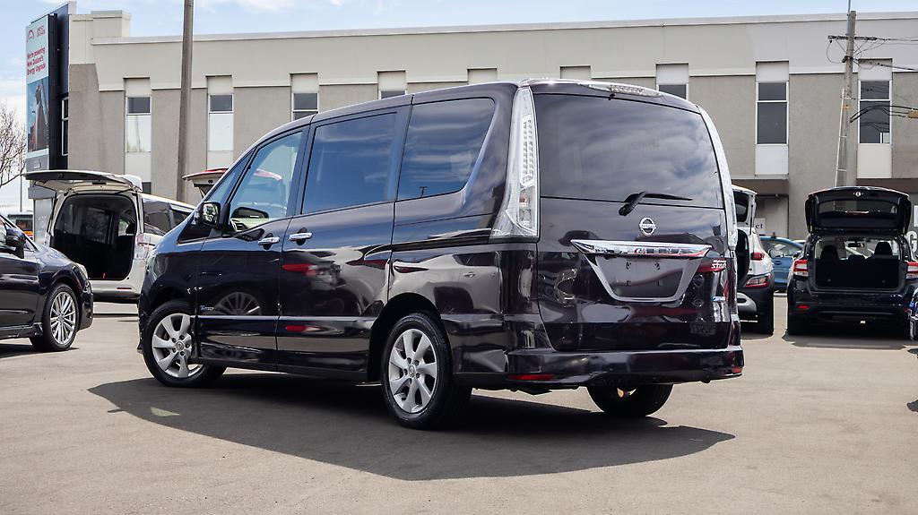 2012 Nissan Serena Highwaystar S-Hybrid image 358099