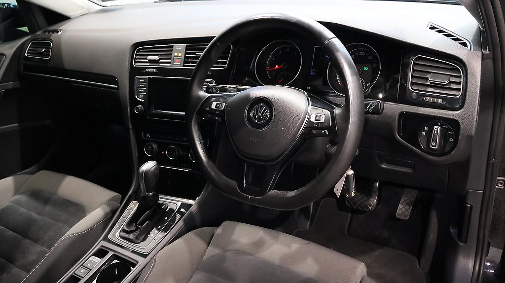 2013 Volkswagen Golf TSI Model image 349742
