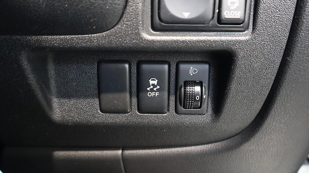 2017 Nissan March Reverse Camera, Bluetooth! image 352421