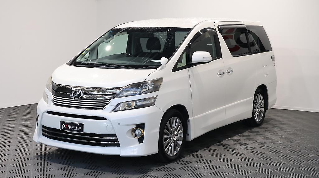 2013 Toyota Vellfire 2.4Z Golden Eyes image 347616