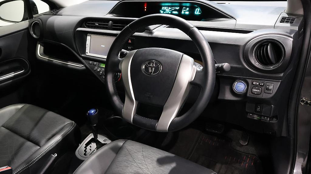 2013 Toyota Aqua Hybrid Black Soft Leather Selection, Push Start image 348872