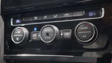 2013 Volkswagen Golf TSI Model image 349746