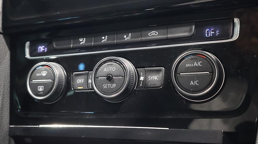 2013 Volkswagen Golf TSI Model image 349746