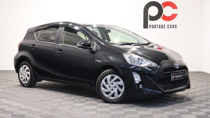 2015 Toyota Aqua S Model + Heated Seats image 347811