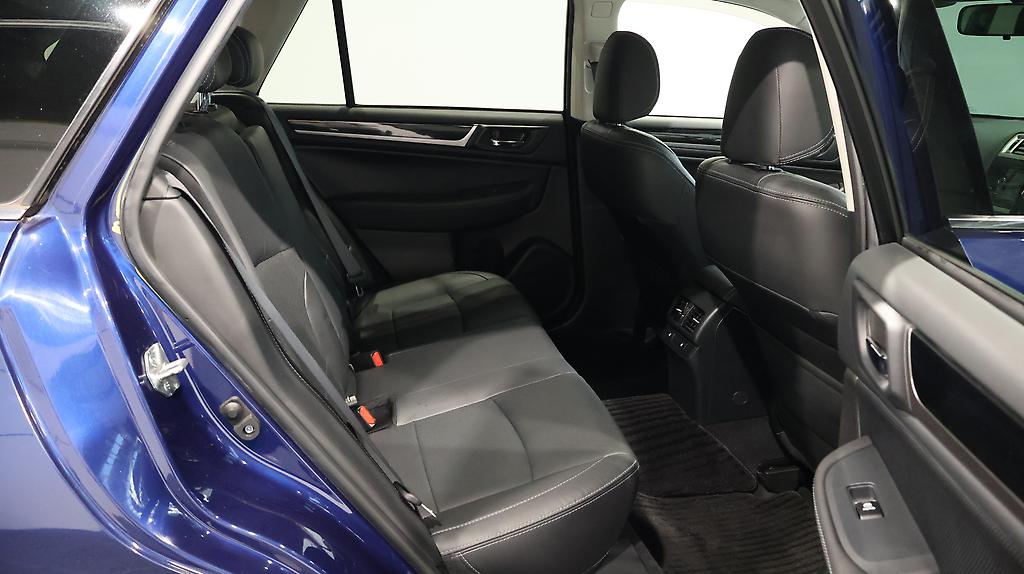 2015 Subaru Outback Outback Limited AWD image 350913