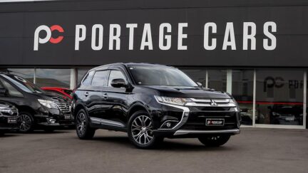 2015 Mitsubishi Outlander 4WD Push start, 7 Seater image 348422