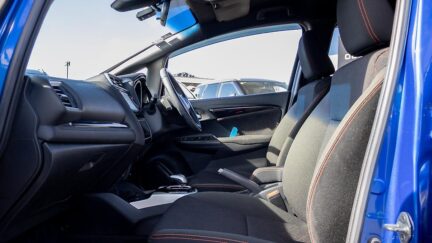 2016 Honda Fit F spec hybrid 7AT Push start image 351172