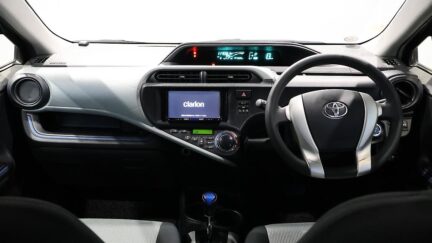 2013 Toyota Aqua S Model Push Start image 349613