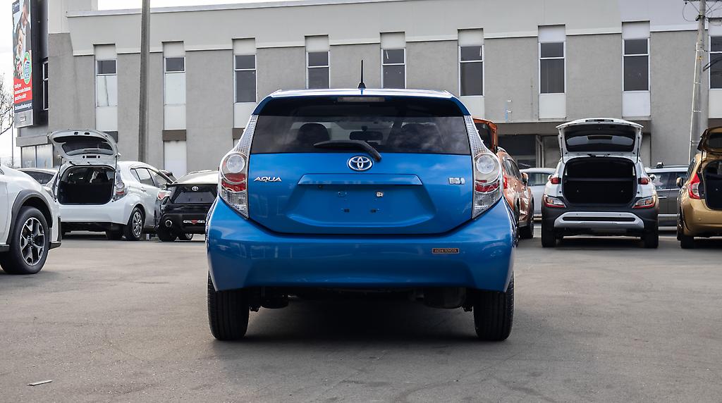 2013 Toyota Aqua G spec  Heated seats, Push start image 348323