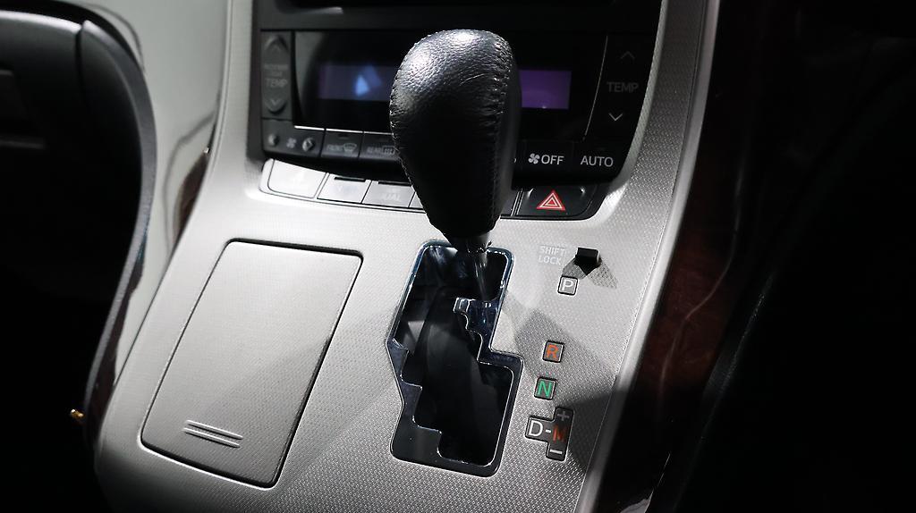 2012 Toyota Alphard 240S image 352156