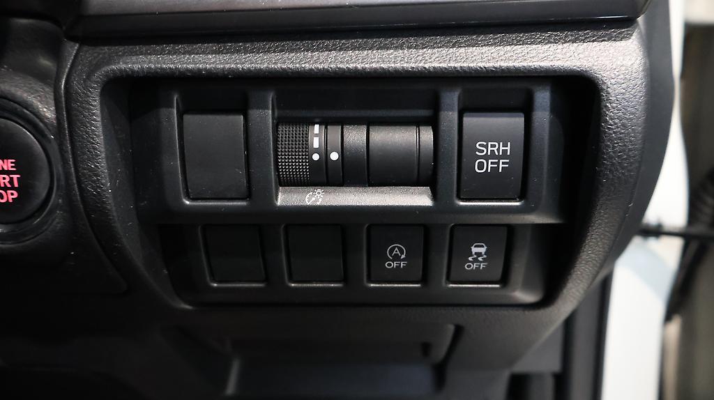 2017 Subaru Impreza Sport 2.0i-L Eyesight AWD image 351937