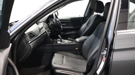 2013 BMW 320i Luxury image 349612