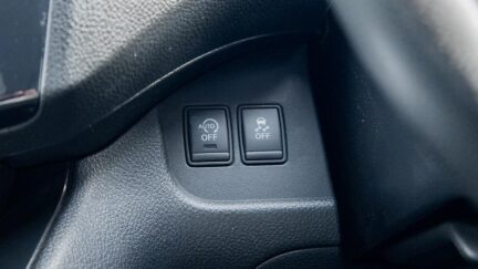 2012 Nissan Serena Highway star Hybrid 7 seater image 350098
