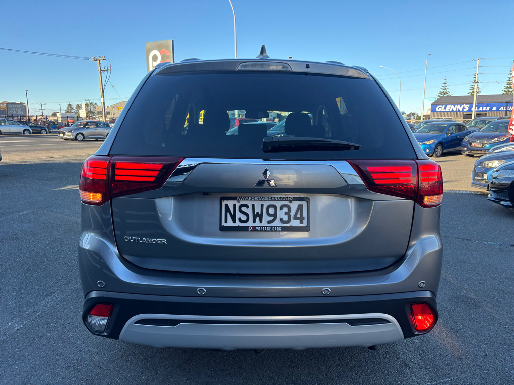 2021 Mitsubishi Outlander LS 2.4P/CVT image 349180