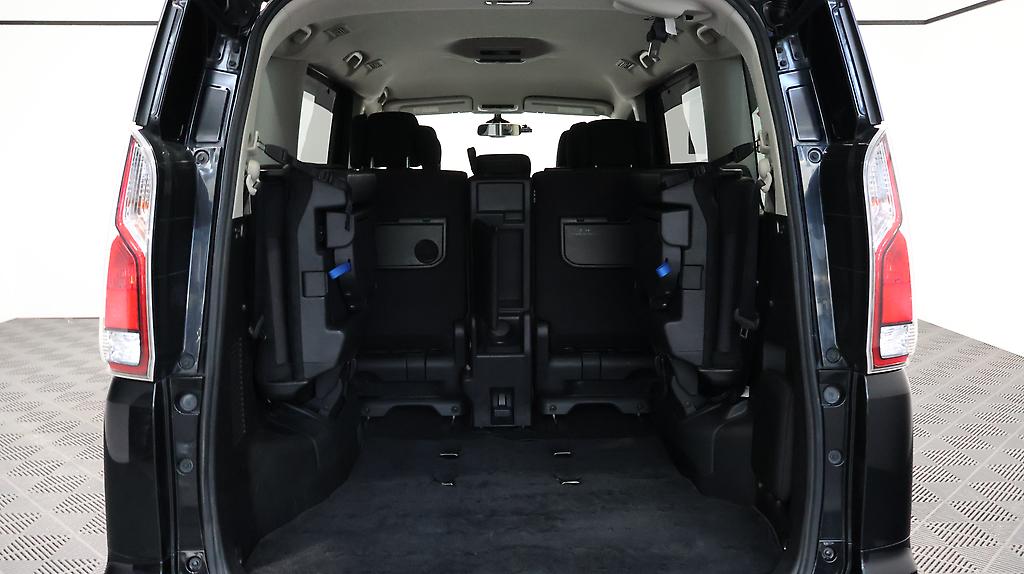 2017 Nissan Serena Hybrid Highway Star V-Selection image 348493