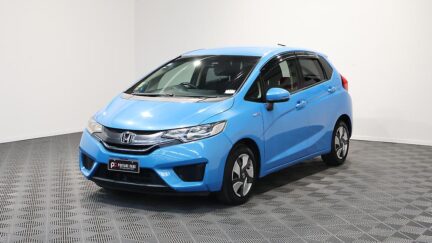 2014 Honda Fit Hybrid F Package image 352232