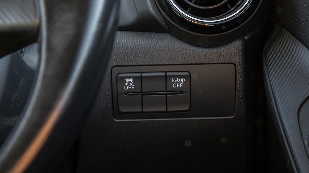 2016 Mazda Demio 13S Heated seats, image 346577