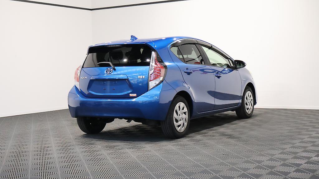 2016 Toyota Aqua G Model + Cruise Control image 347926