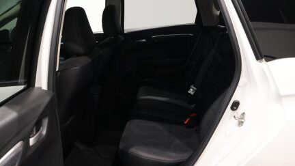 2015 Honda Shuttle Hybrid Z image 348157