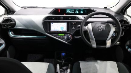 2012 Toyota Aqua S Model + Reverse Camera image 346400