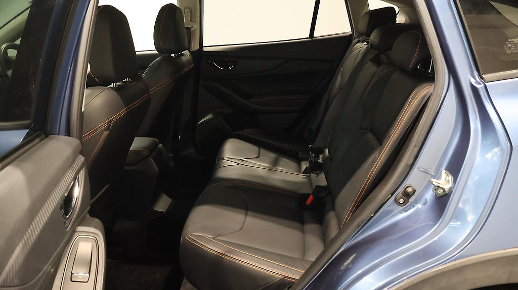 2017 Subaru XV 2.0i-L Eyesight Black Leather AWD image 346331