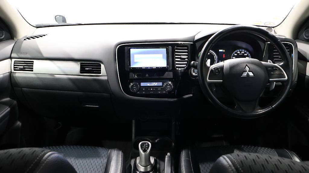 2013 Mitsubishi Outlander image 352370