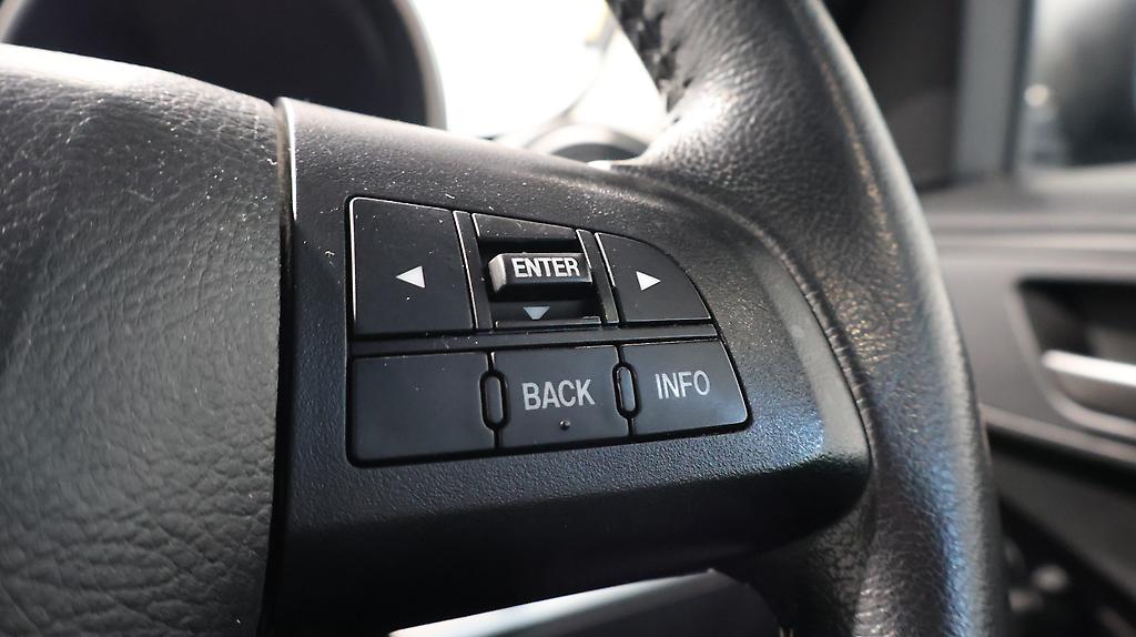 2013 Mazda Axela 15S Sports Edition image 350123