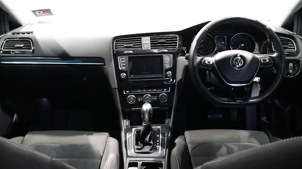 2013 Volkswagen Golf TSI Model image 349740