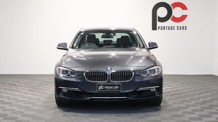 2013 BMW 320i Luxury image 349600