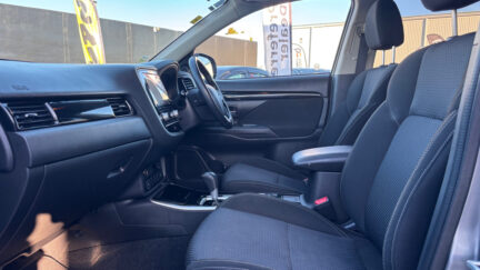 2021 Mitsubishi Outlander LS 2.4P/CVT image 349182