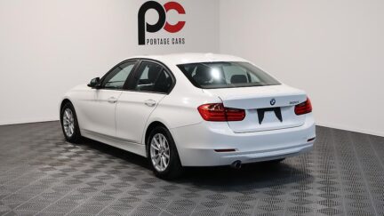 2013 BMW 320i 320i SE image 346878
