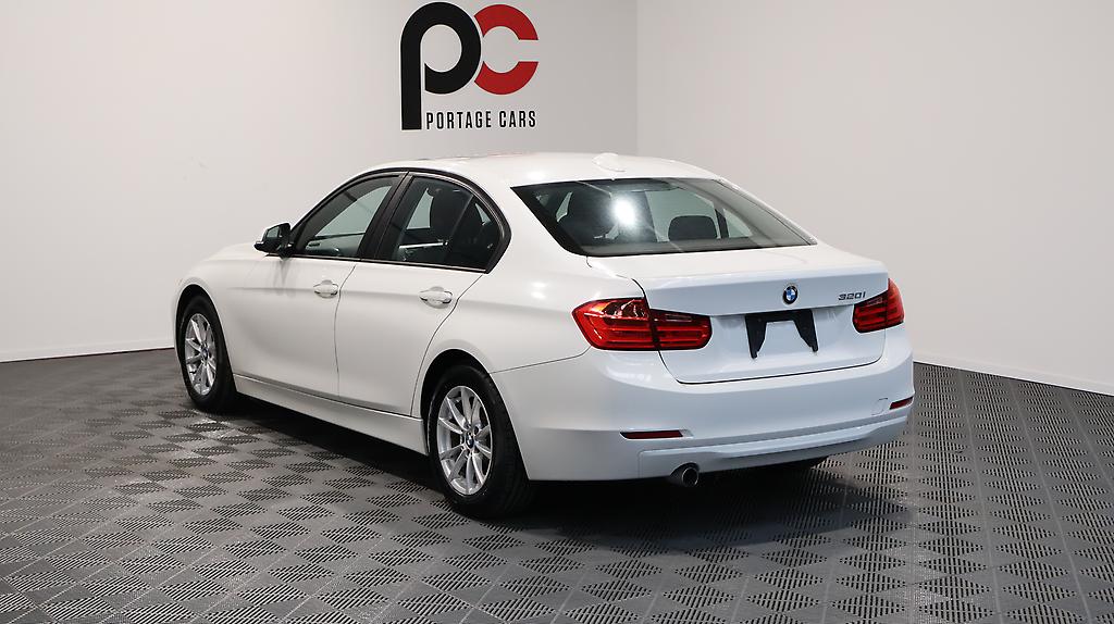 2013 BMW 320i 320i SE image 346878