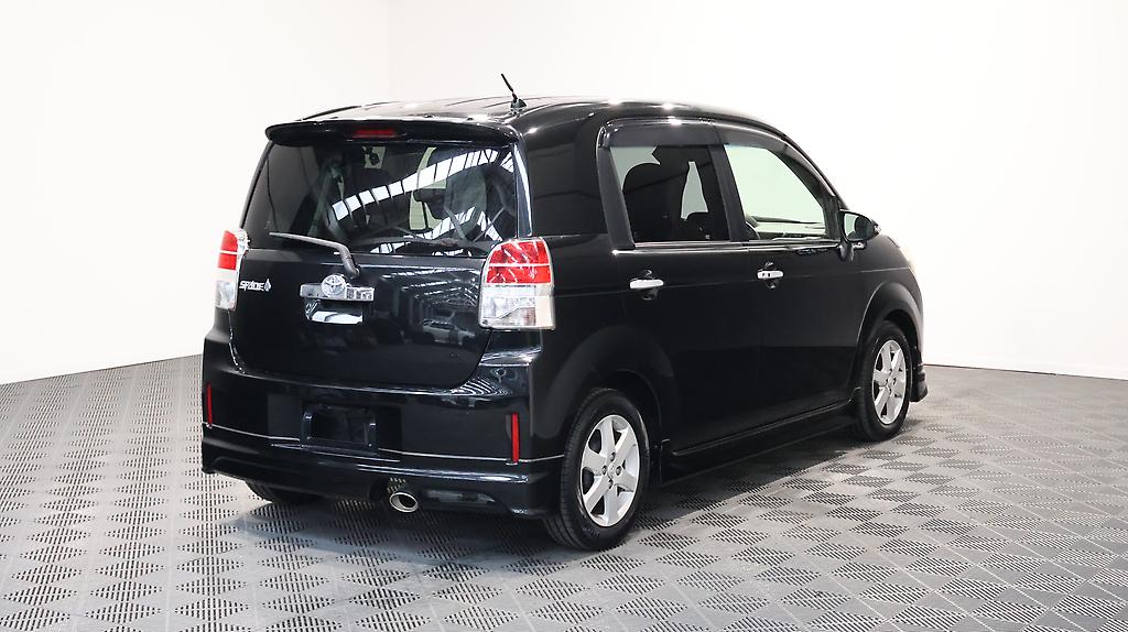 2014 Toyota Spade G Model, Push Start image 350569