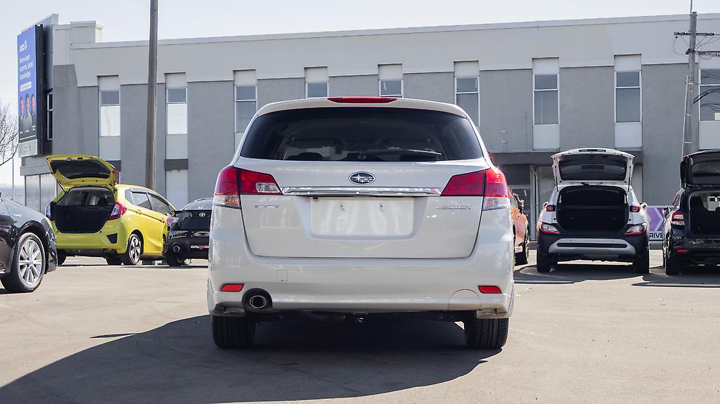 2013 Subaru Legacy Touring wagon 2.5i AWD image 350718
