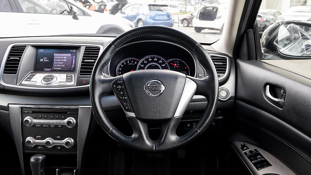 2013 Nissan Teana 250XL Leather PKG Push start image 348394