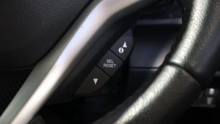 2015 Honda Shuttle Hybrid Z image 350877