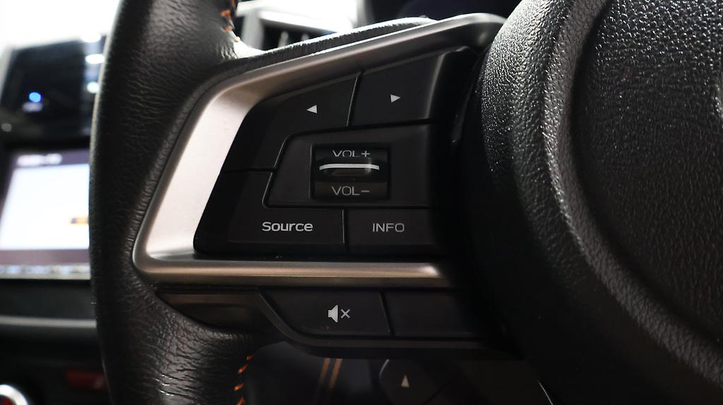 2017 Subaru XV 2.0I-S Eyesight Black Leather Selection AWD image 348728
