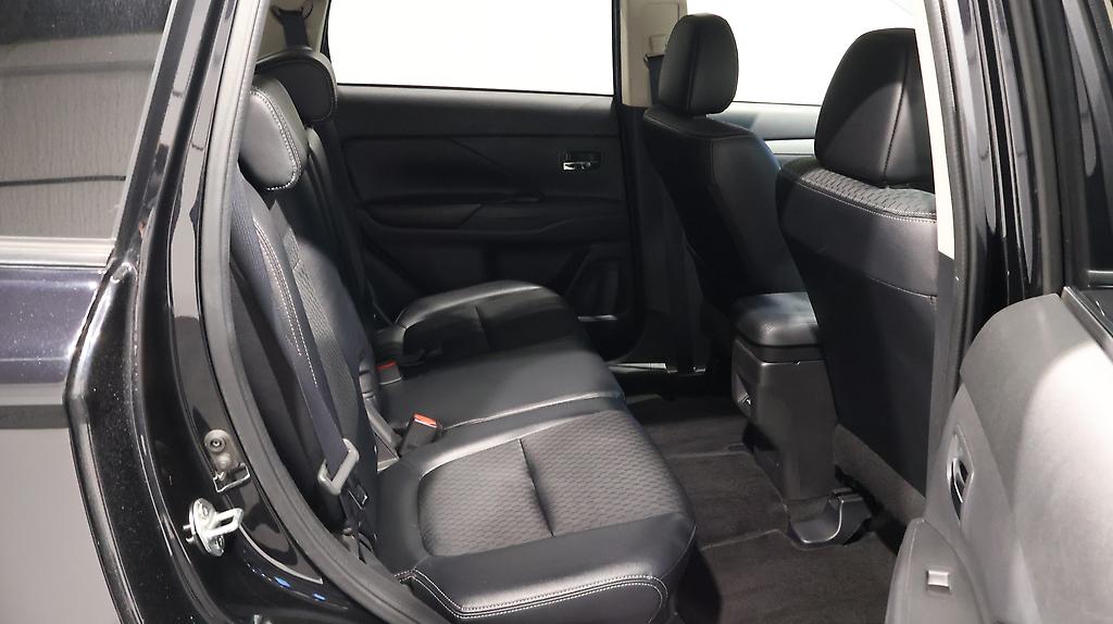 2013 Mitsubishi Outlander image 352368