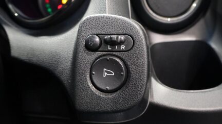 2012 Honda Fit Shuttle Hybrid Smart Selection image 353467