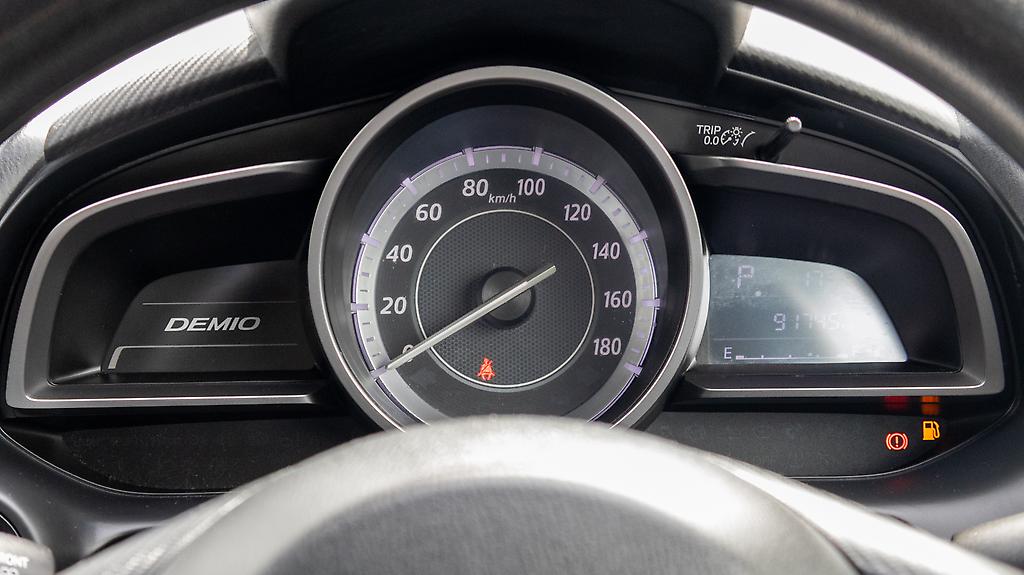 2015 Mazda Demio 13C Push start image 357306