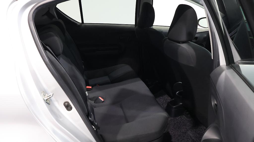 2015 Toyota Aqua S Model, Push Start, Reverse Camera image 356273