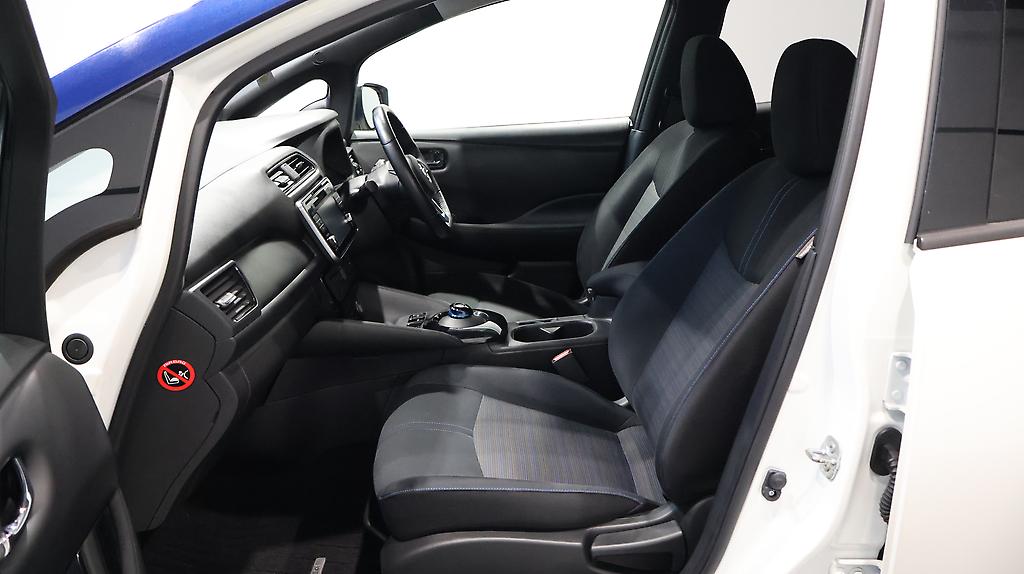2018 Nissan Leaf X Model, 86.55% SOH image 352574