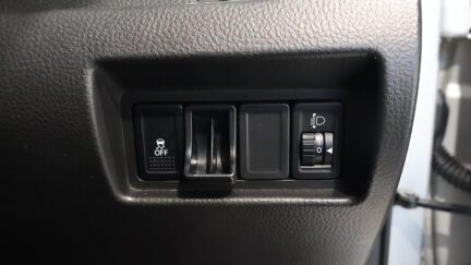 2014 Suzuki Swift XG, Push Start image 354862
