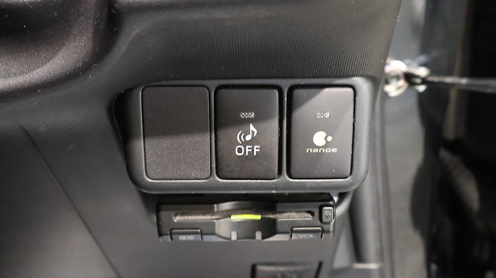 2013 Toyota Aqua G Model, Push Start, Reverse Camera image 356048