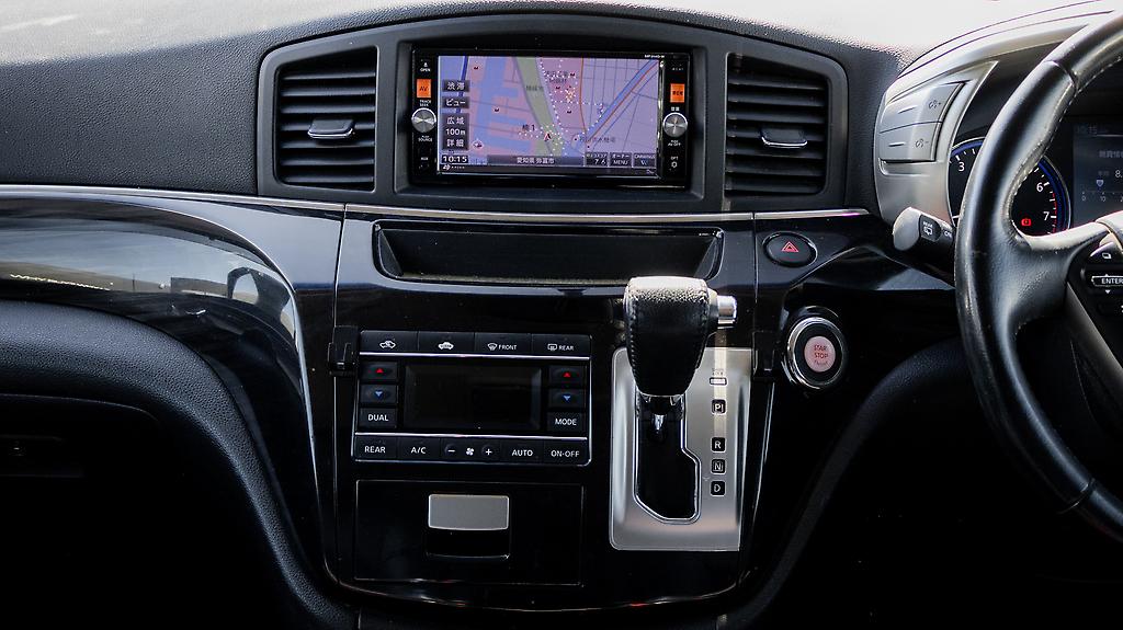 2014 Nissan Elgrand Highway Star Push start image 354535