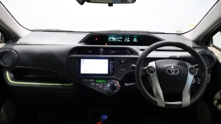 2013 Toyota Aqua Hybrid S Smart Entry Navi ready Package image 357470