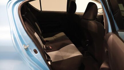 2013 Toyota Aqua S Model, Push Start image 355214