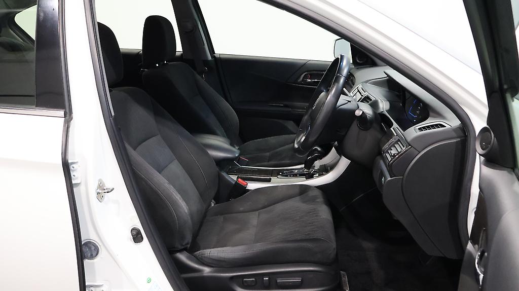 2014 Honda Accord Hybrid LX image 356083